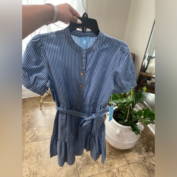 Mini dress - Picture 2 of 5